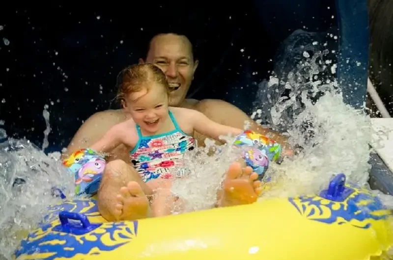 Water-flumes-at-Parkside-Pools-800x530